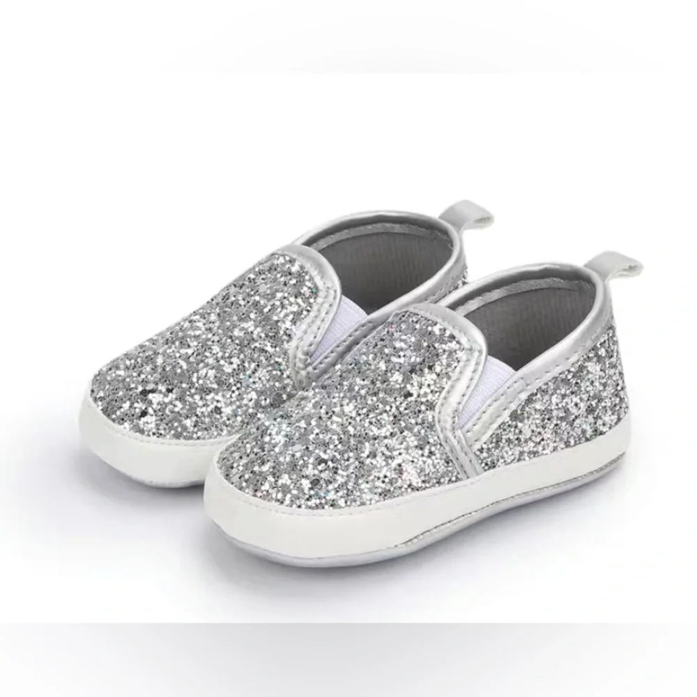 Sparkly Silver Soft Soled Shoes for Babies, NWT’s, Size 2